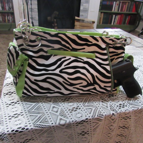 😀Concealed carry shoulder bag GREEN ZEBRA - Picture 7 of 7